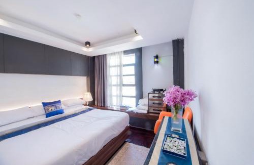 Bang Rak Hostel | Elixir Hostel Bangkok