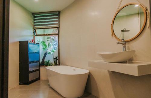 Krong Pak House | Emo Coffee Home - Venuestay