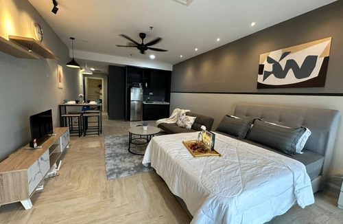 Petaling Jaya Apartment | Empire City Hotel Petaling Jaya
