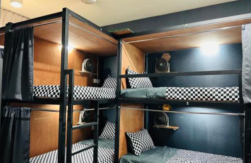 Chow Kit Hostel | Empire Hostel Regalia