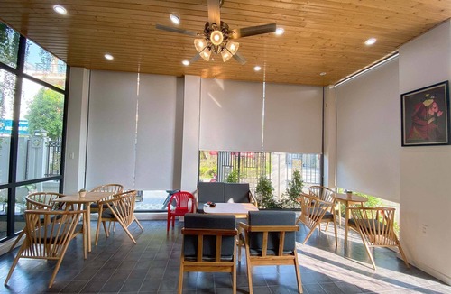 Hue City Centre Villa | Encens villa and spa features a bar, garden, terrace, and free WiFi