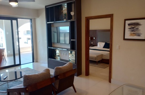 San Jose del Cabo Resort | Enjoy this beautiful 2 Bedroom Suite at Villa La Valencia Resort in Cabo