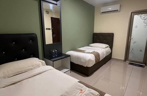 Shah Alam Hotel | Enrich Hotel Setia Alam by uBook