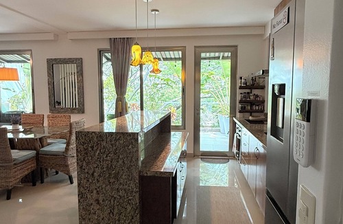 Gonzalo Guerrero Condo | Entire Charming condo unit in the heart of Playa Del Carmen