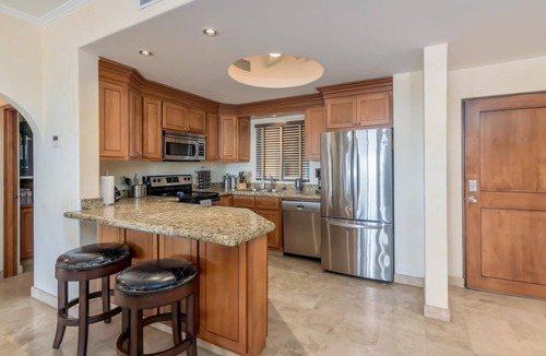Zona Hotelera Condo | Entire Oceanfront Condo in Paradise 3 bed/2 bath, San José del Cabo