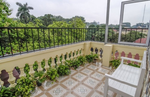 Ngoc Ha House | Entire TU House Homestay with 7 Bedrooms fits up to 20 guests