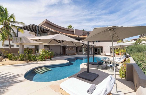 Campo de Golf Fonatur House | Escapada de Lujo: Villa con Alberca Privada en Cabo
