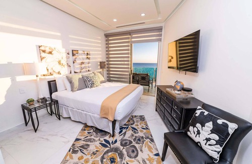 La Choya Condo | Esmeralda Beach Resort 3 Bedrooms Condo C 401