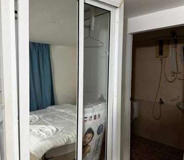 Mittakpheap Hotel | Everest Restaurant and Guest House