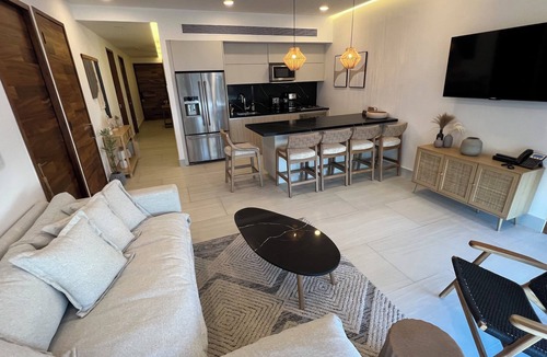 Bucerias Apartment | Exclusive 3-bedroom apartment in luxurious beach front condo in Bucerías