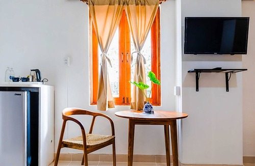 Bang Kho Laem House | Executive Urban Suite | Luxe Comfort at Howard