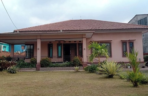 Cisarua Villa | F One Village