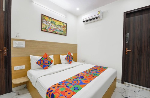 Janakpuri Hotel | Fabhotel Asp Royal Residency I