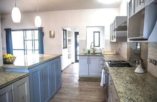 Colonia Andres House | Fabulous 4-bedroom Home, 900 Meters from Ocean in Cozumel