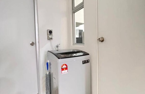 Pusat Komersil Lee Ling Apartment | FAIQ Homestay