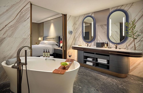 French Quarter Hotel | Fairmont Hanoi