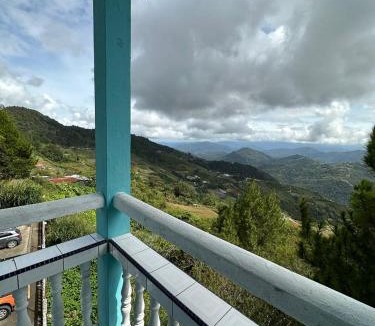 Kundasang Cabin | Fairy Garden Resort Kundasang
