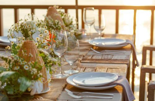 Ba Keo Resort | Famiana Resort & Spa - Breakfast is served as Brunch 6AM30 to 1PM