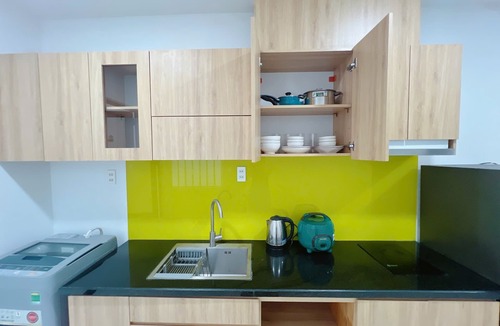 Ngu Hanh Son Apartment | Family-friendly - 2 BR - Full Kitchen
