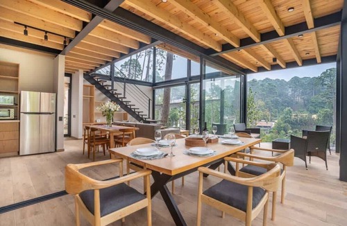 Avandaro House | Family-Friendly House with Private Patio Retreat