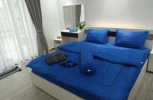 Kampot House | Family guest house - best, quiet and safe location with view Bokor Mountain.