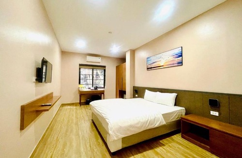 Cat Hai Hostel | Family Home Catba