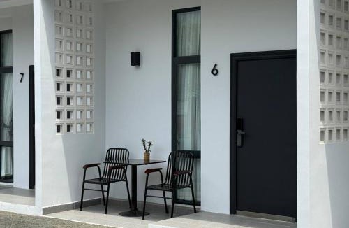Tbaeng Meanchey House | Family Motel