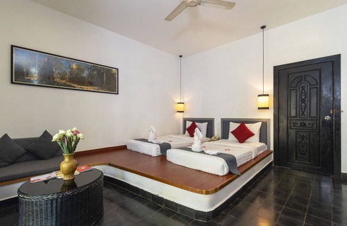 Siem Reap Resort | Family Room: Double & Single bed - free pick up