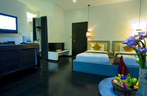 Siem Reap Resort | Family Room: 1Double & Single bed Free breakfast