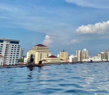 Downtown George Town Apartment | Family Stay for 7 - Walk to Food Paradise - City View