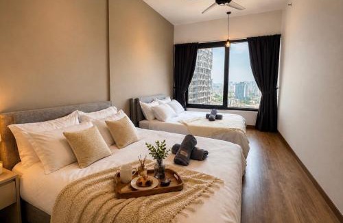 Downtown George Town Apartment | Family Stay for 7 - Walk to Food Paradise - City View