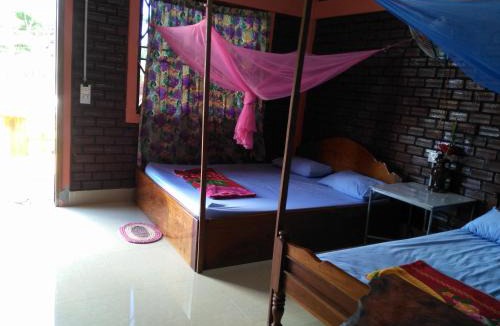 Ban Lung House | FamilyHouse & Trekking
