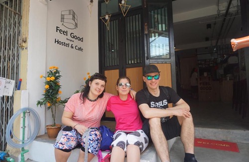 Arun Amarin Hostel | Feel Good Bangkok Hostel