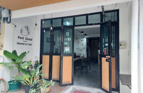 Arun Amarin Hostel | Feel Good Hostel bk
