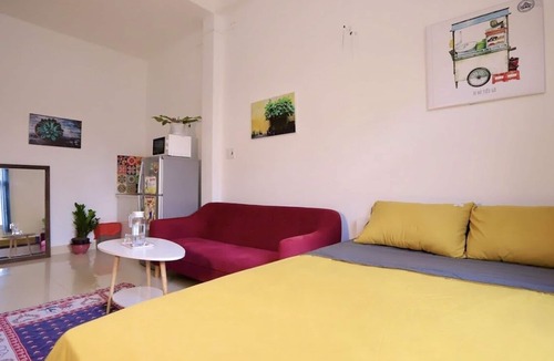 Hang Xanh House | Feli Home luxury service apartment 3mins to landmark81