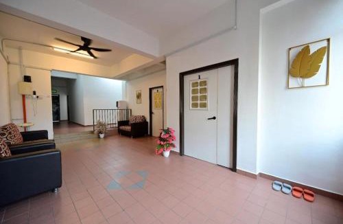 Kluang Hotel | First Star Homestay - Self Check In