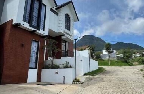 Ngaglik Villa | Firzani Villa