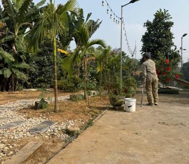 Tran Yen House | Fish Farm Uncle Thanh