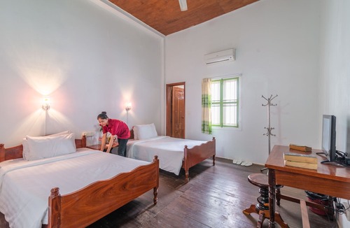 Downtown Siem Reap Hotel | Five Rose Siem Reap Hostel