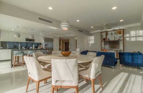 Rancho Cerro Colorado Apartment | Five-Star 3BD Oceanview Suite for Family & Friends