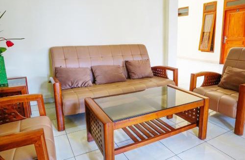 Malang Hotel | Flagship 90723 Berlima Guest House Syariah