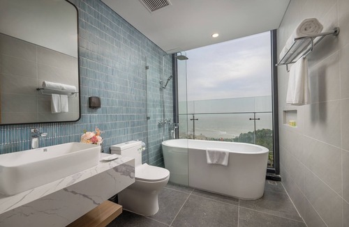 Hoang Hoa Hotel | Flamingo Hai Tien Resorts Managed by Flamingo Hotels and Resorts
