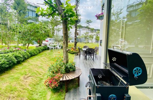 Ngoc Thanh Villa | Flamingos Venus 3 Phòng Ngủ, BBQ, Bể Bơi