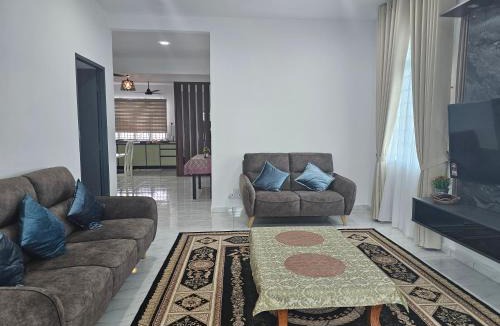 Bandar Penawar House | Floria Desaru Homestay