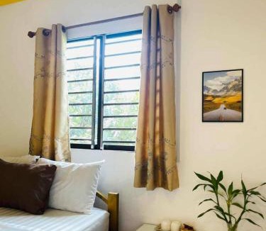 Koh Rong Sanloem House | Flower Bungalow Mpai Bay