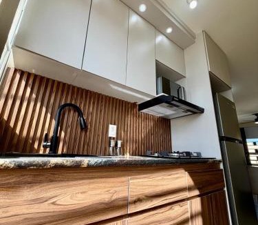 El Salto Apartment | FM Deluxe Apartment Private Condo near Airport