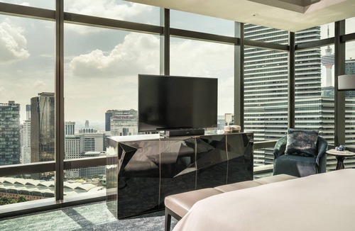 Kuala Lumpur City Centre Hotel | Four Seasons Hotel Kuala Lumpur