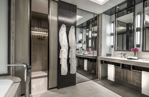 Kuala Lumpur City Centre Hotel | Four Seasons Hotel Kuala Lumpur