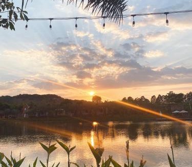 Dinh Quan House | Four Seasons Resort - Vịnh Bốn Mùa