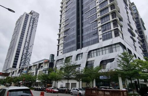 Bandar Tun Razak Apartment | FREE Parking REVO 2 Bedrooms Bukit Jalil L28